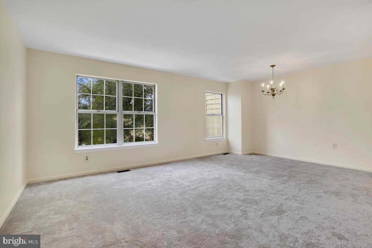 9147 September Ln, Silver Spring, MD 20901 photo 8