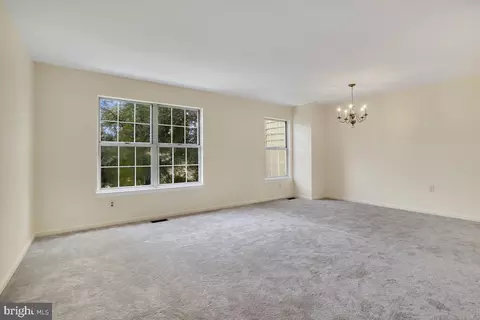 9147 September Ln, Silver Spring, MD 20901 photo 8