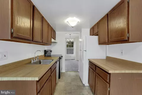 9147 September Ln, Silver Spring, MD 20901 photo 5