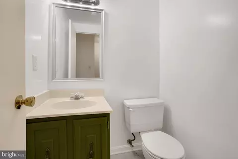 9147 September Ln, Silver Spring, MD 20901 photo 23