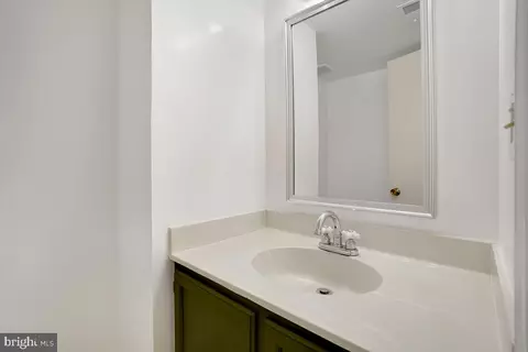 9147 September Ln, Silver Spring, MD 20901 photo 9