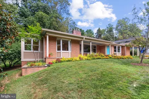 3315 Glenmoor Dr, Chevy Chase, MD 20815