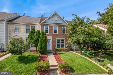 1210 Travis View Ct, Gaithersburg, MD 20879