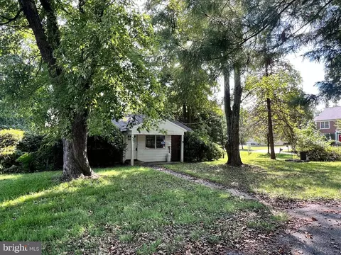 13211 Ewood Ln, Silver Spring, MD 20906 photo 3