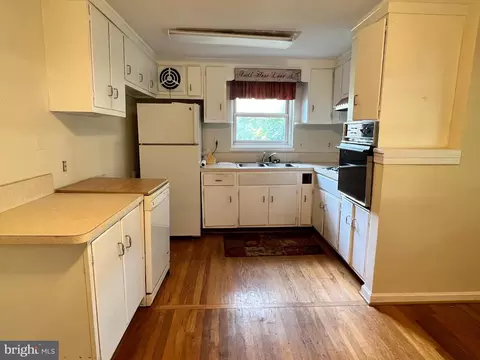 13211 Ewood Ln, Silver Spring, MD 20906 photo 7
