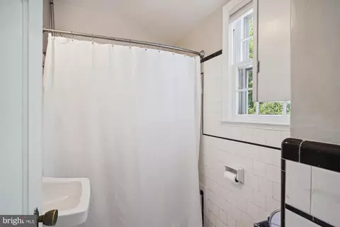 2307 Homestead Dr, Silver Spring, MD 20902 photo 38