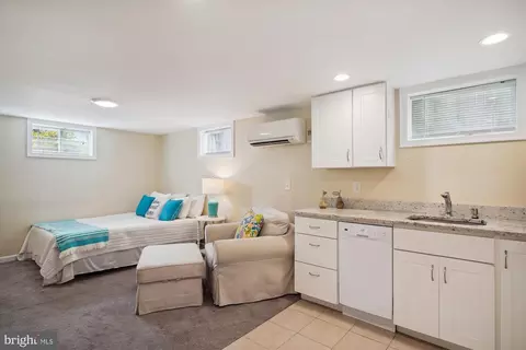 2307 Homestead Dr, Silver Spring, MD 20902 photo 42