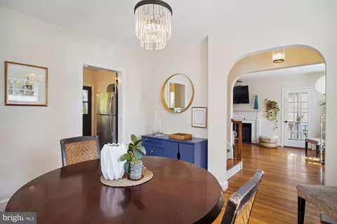2307 Homestead Dr, Silver Spring, MD 20902 photo 14