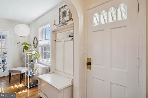 2307 Homestead Dr, Silver Spring, MD 20902 photo 6
