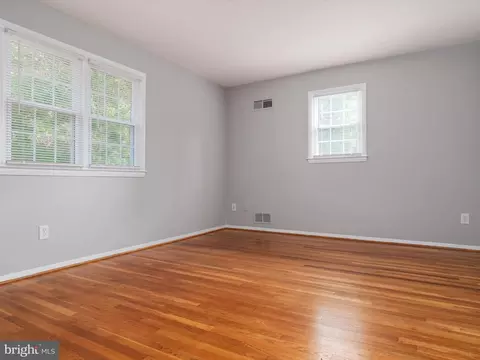 806 Downs Dr, Silver Spring, MD 20904 photo 27
