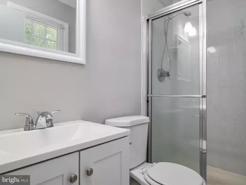 806 Downs Dr, Silver Spring, MD 20904 photo 28