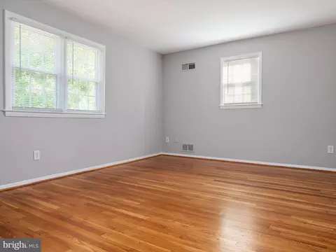 806 Downs Dr, Silver Spring, MD 20904 photo 25