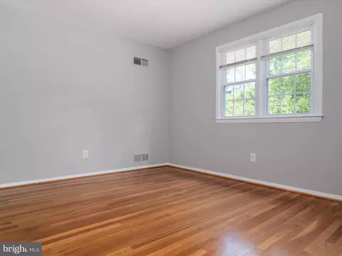 806 Downs Dr, Silver Spring, MD 20904 photo 23