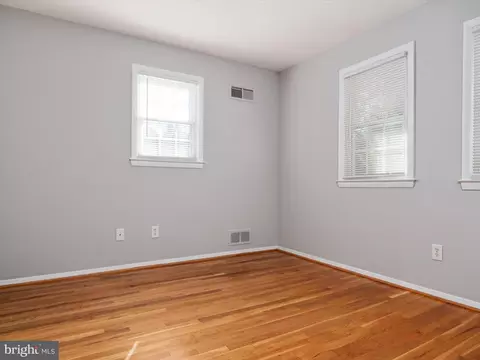 806 Downs Dr, Silver Spring, MD 20904 photo 17