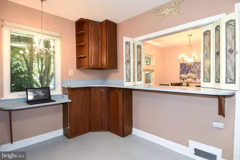 9306 Harvey Rd, Silver Spring, MD 20910 photo 7
