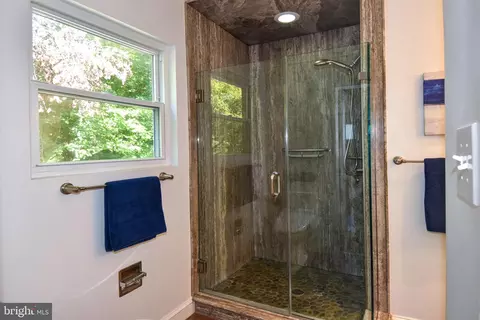 9306 Harvey Rd, Silver Spring, MD 20910 photo 15