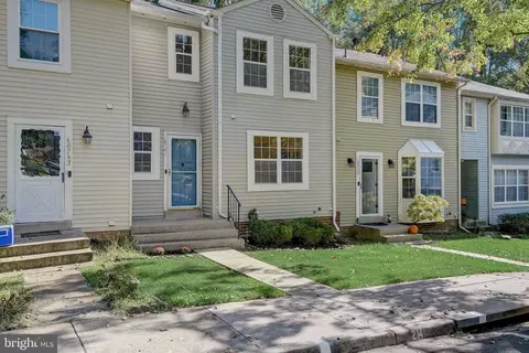 18741 Summer Oak Ct, Germantown, MD 20874
