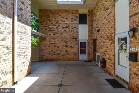 3410 Gleneagles Dr #76-A, Silver Spring, MD 20906 photo 2