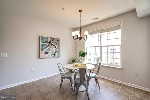 11706 Leesborough Cir #11706, Silver Spring, MD 20902 photo 16