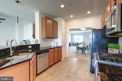 11706 Leesborough Cir #11706, Silver Spring, MD 20902 photo 20