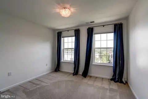 11706 Leesborough Cir #11706, Silver Spring, MD 20902 photo 33