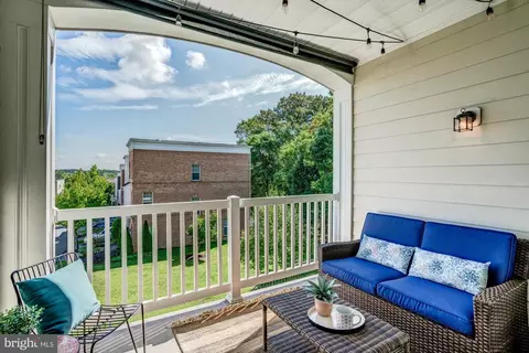 11706 Leesborough Cir #11706, Silver Spring, MD 20902 photo 23