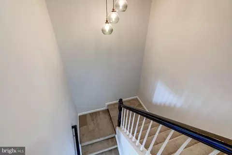 11706 Leesborough Cir #11706, Silver Spring, MD 20902 photo 25