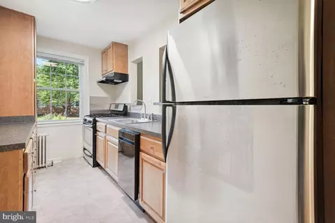 2302 Colston Dr #2302-C, Silver Spring, MD 20910 photo 12