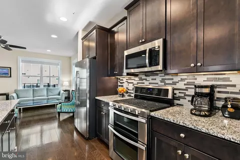 183 Kandinsky Loop, Silver Spring, MD 20906 photo 18