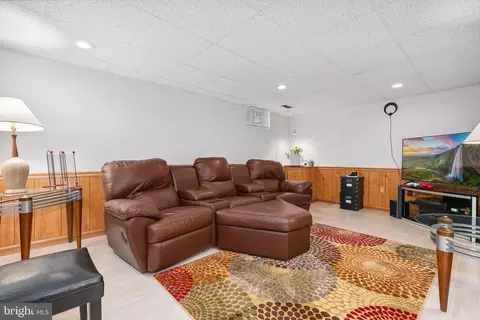 2719 Fairdale Ter, Silver Spring, MD 20905 photo 37