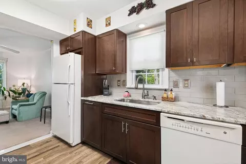 2719 Fairdale Ter, Silver Spring, MD 20905 photo 14