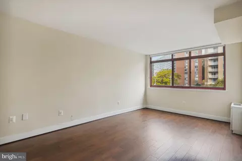 1220 Blair Mill Rd #208, Silver Spring, MD 20910 photo 18
