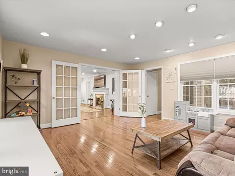 2101 Plyers Mill Rd, Silver Spring, MD 20902 photo 12