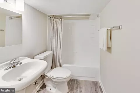 2315 Homestead Dr, Silver Spring, MD 20902 photo 31