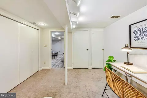 2315 Homestead Dr, Silver Spring, MD 20902 photo 30