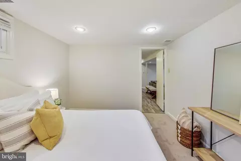 2315 Homestead Dr, Silver Spring, MD 20902 photo 24