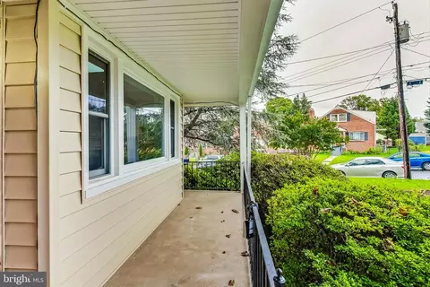 2315 Homestead Dr, Silver Spring, MD 20902 photo 4