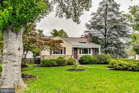 2315 Homestead Dr, Silver Spring, MD 20902 photo 3