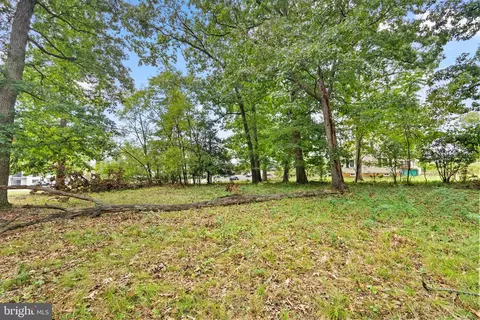 12211 Cherry Hill Rd, Silver Spring, MD 20904 photo 12