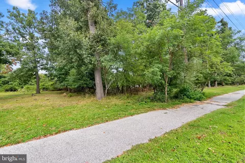 12211 Cherry Hill Rd, Silver Spring, MD 20904 photo 16