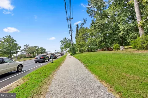 12211 Cherry Hill Rd, Silver Spring, MD 20904 photo 14