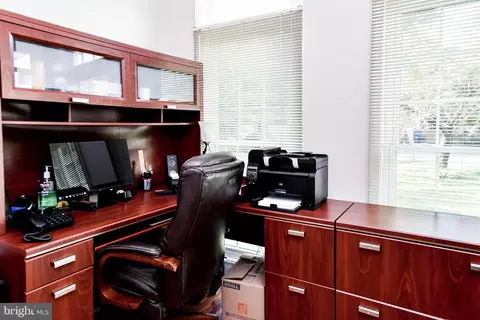 1909 Westchester Dr, Silver Spring, MD 20902 photo 31