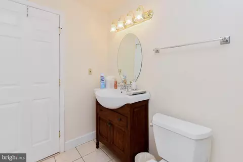 1909 Westchester Dr, Silver Spring, MD 20902 photo 38