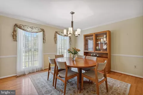 605 Avon Square Ct, Silver Spring, MD 20905 photo 6