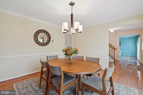 605 Avon Square Ct, Silver Spring, MD 20905 photo 7