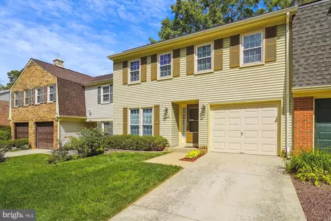 9417 Eagleton Ln, Montgomery Village, MD 20886 photo 3