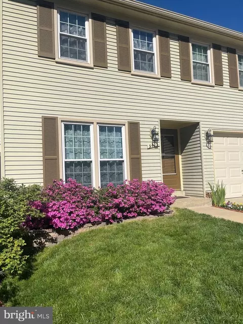 9417 Eagleton Ln, Montgomery Village, MD 20886 photo 8
