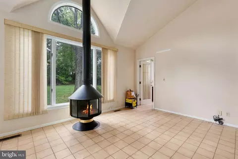3916 Wendy Ln, Silver Spring, MD 20906 photo 25