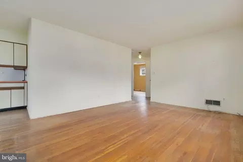 3916 Wendy Ln, Silver Spring, MD 20906 photo 7