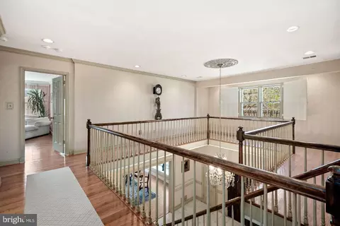 9713 Hall Rd, Potomac, MD 20854 photo 15